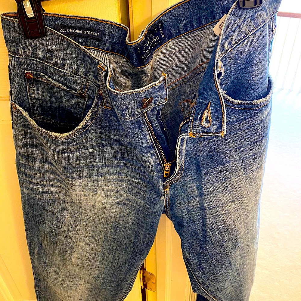 Lucky Brand Jeans 221 Original Straight Jeans